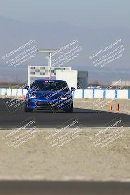 media/Nov-09-2025-Speed Ventures (Sun) [[388b781dcd]]/Orange/Session 1 (Turn 1)/